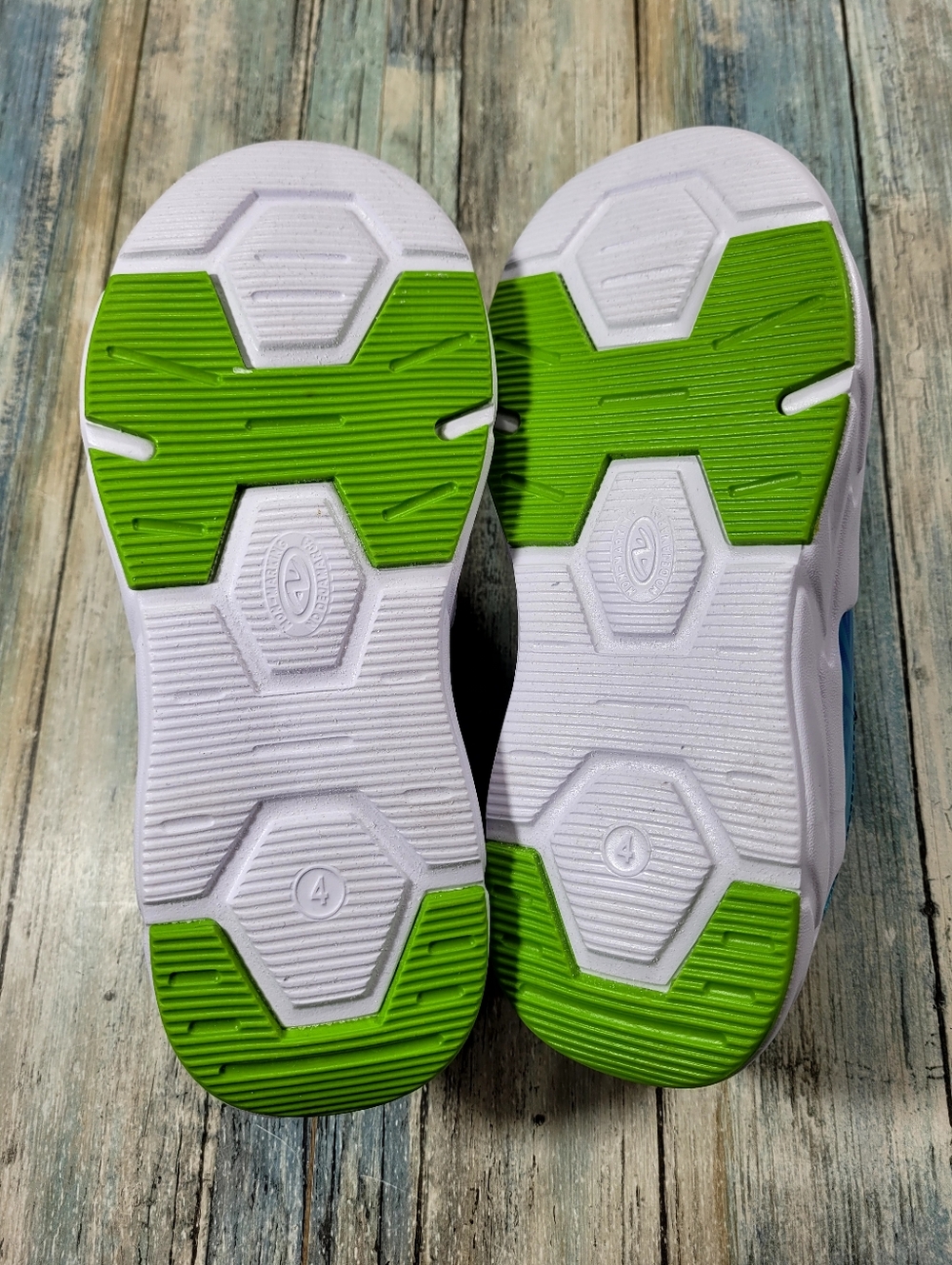 Athletic Works Light Up Animal Sneakers for boys. - Picture 6 of 7